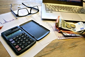 In real terms, the gross monthly earnings per employee increased by 2.9% - 1st Quarter 2025