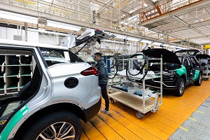 Volume de Negócios na Indústria subiu 0,7% - Agosto de 2025